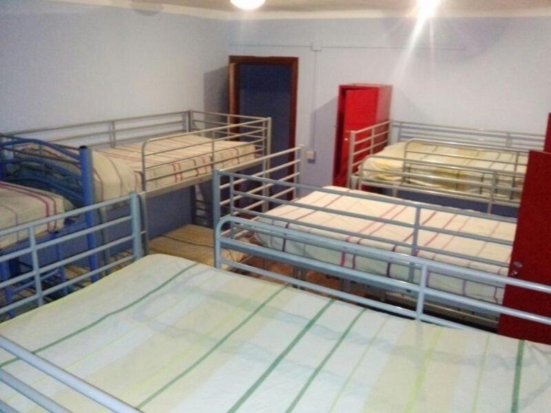Residencia Malaga Backpackers Pansiyon Oda fotoğraf